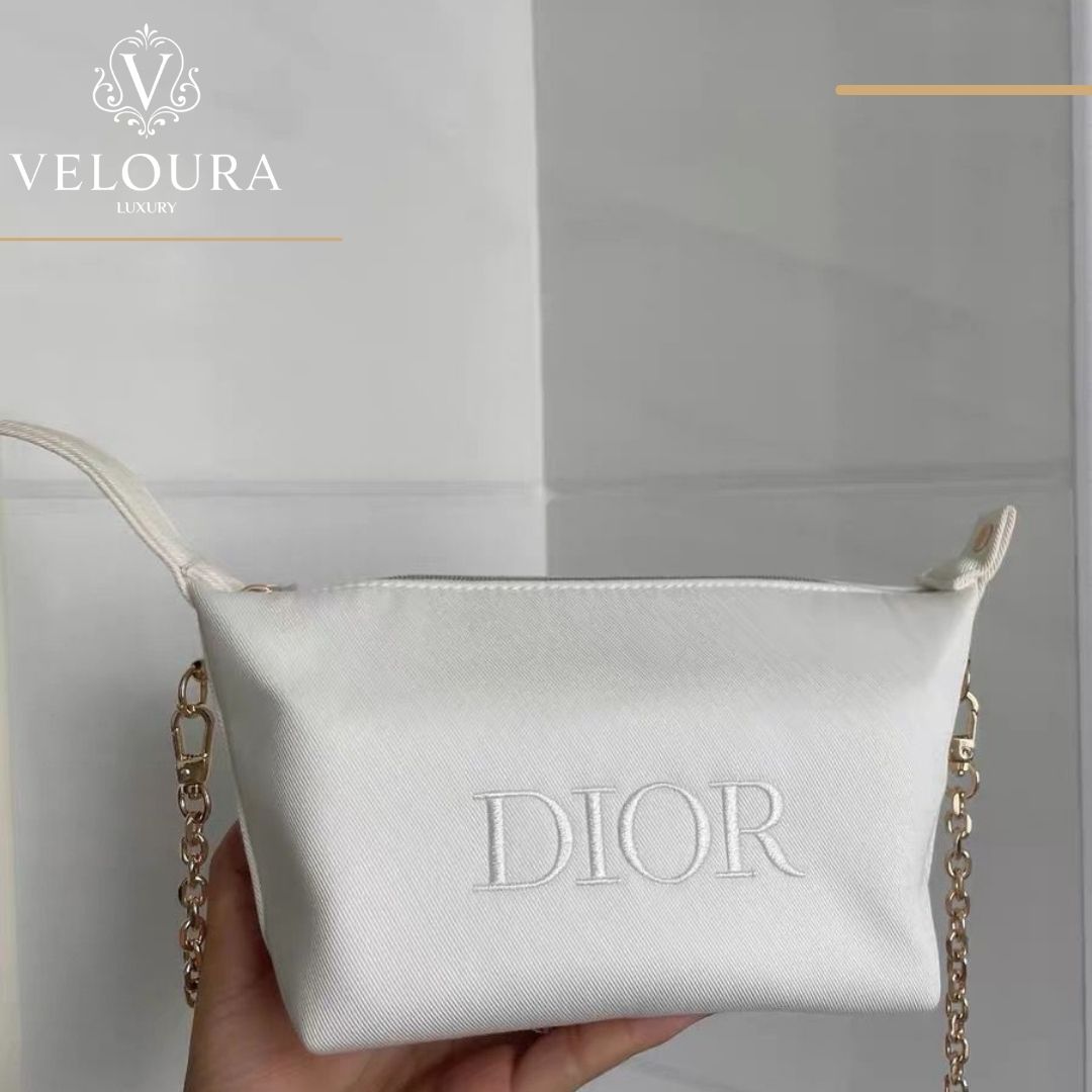 Beige Brown Modern Hand Bag Facebook Ad (37) Mini Lunch Box Crossbody Bag – Cute Structured Style - Image 1