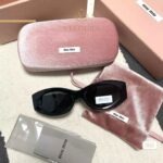 Stylish Women Sunglasses – Modern Chic UV Protection Eyewear
