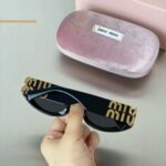 Stylish Women Sunglasses – Modern Chic UV Protection Eyewear