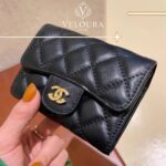 Chic lined card wallet – a luxurious slim leather wallet - Image 4