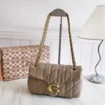 Black Chain Shoulder Bag – Elegant Quilted Luxury Crossbody Bag - Image 13